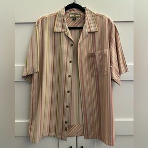 Tommy Bahama 100% Silk shirt - Size Medium